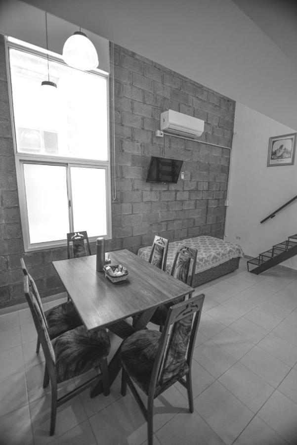 Las Maras Suites Вьедма Экстерьер фото
